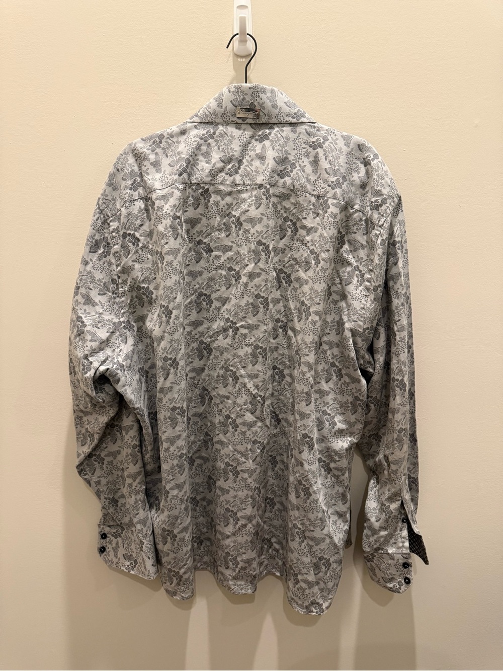 Coogi Luxe Men's Floral Button-Up Long Sleeve Dress Shirt in Gray & White 4XL - Picture 6 of 6